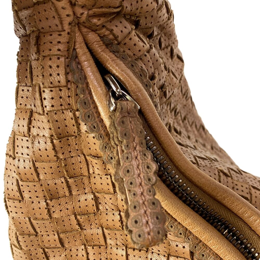 Bottega Veneta Medium Veneta bag Handbag 115654 - Picture 11 of 15